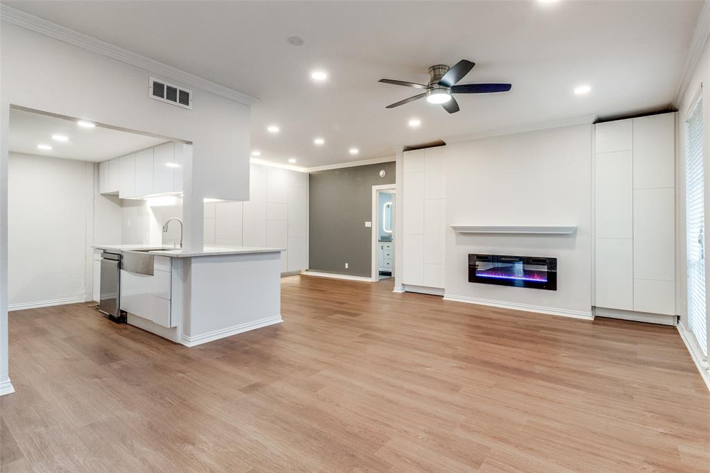 3208 Cole Avenue 2203