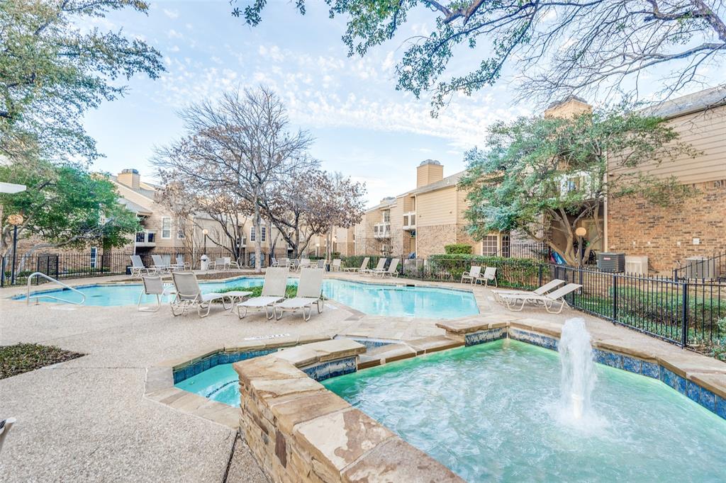 Preston On Creek Condos - Residential