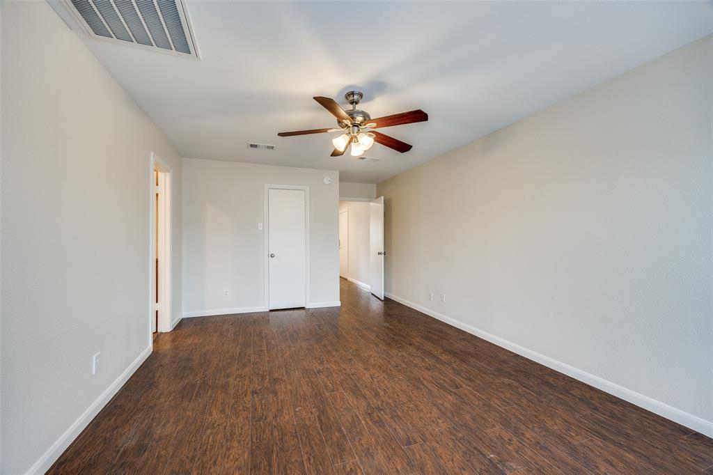 Preston On Creek Condos - Residential