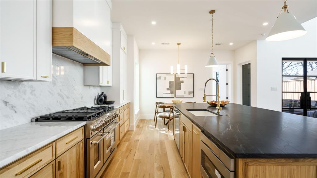 Ross Ave Annex - Residential