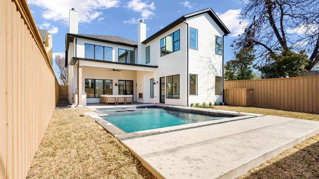 Ross Ave Annex - Residential