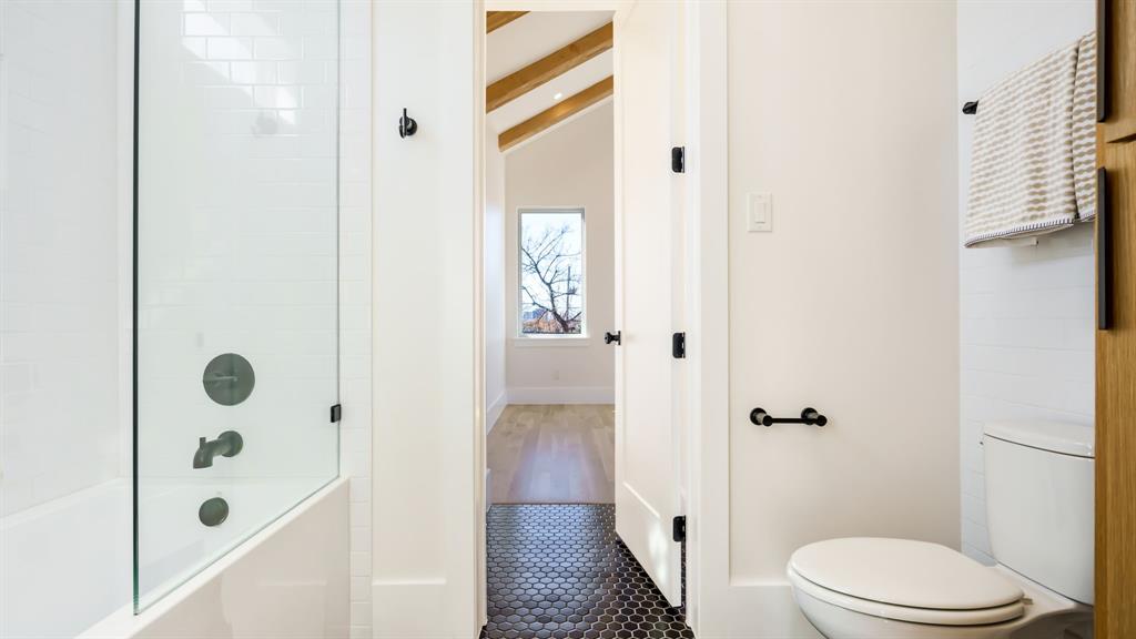 Ross Ave Annex - Residential