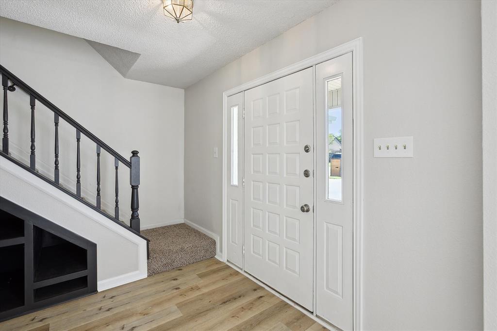 1228 Eaton Lane