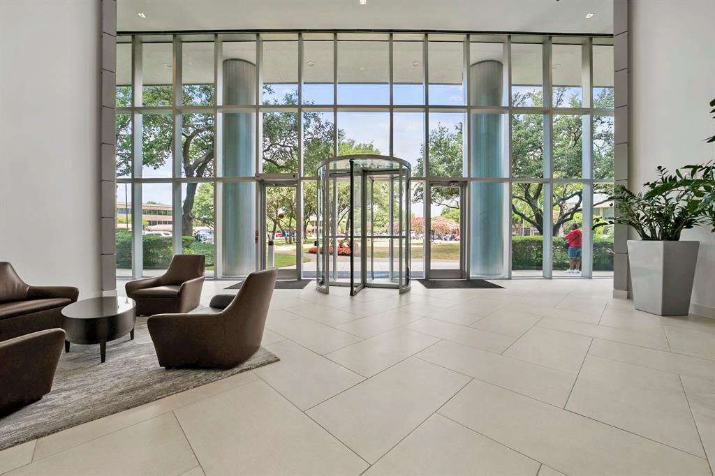 Hillcrest Green 2nd Inst - Commercial Lease