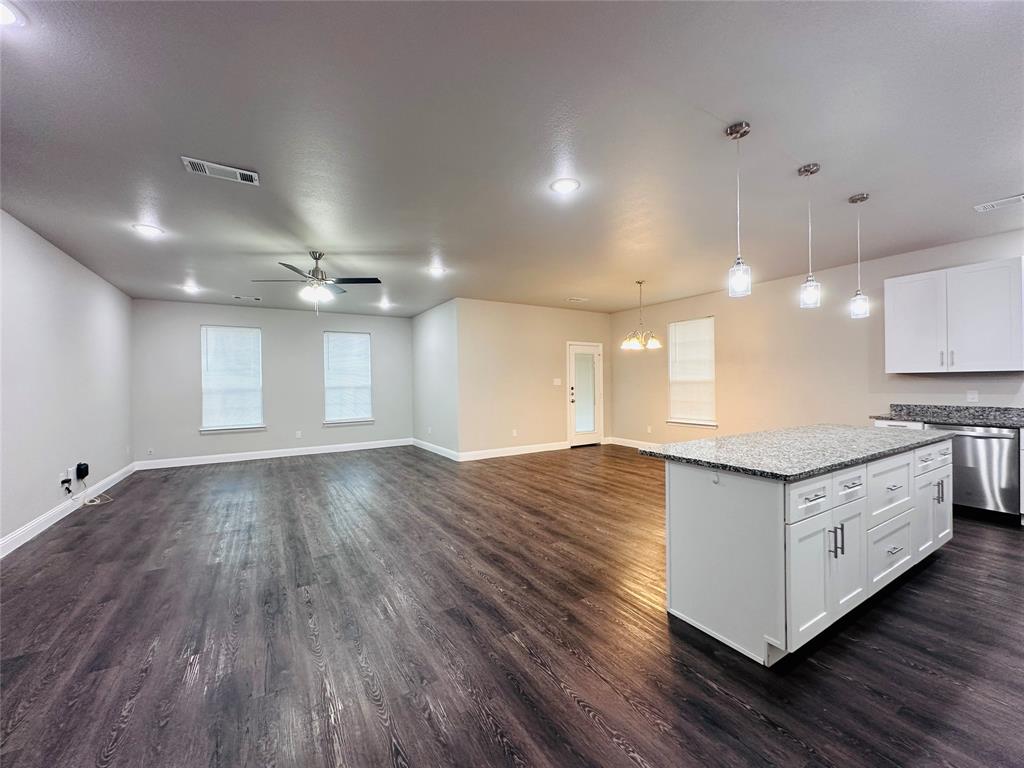 2415 San Gabriel Drive