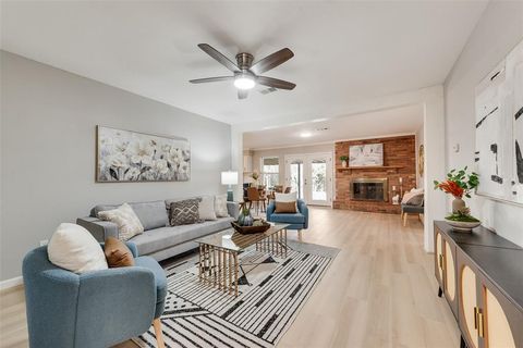 1910 Wildwood Drive Grand Prairie TX 75050