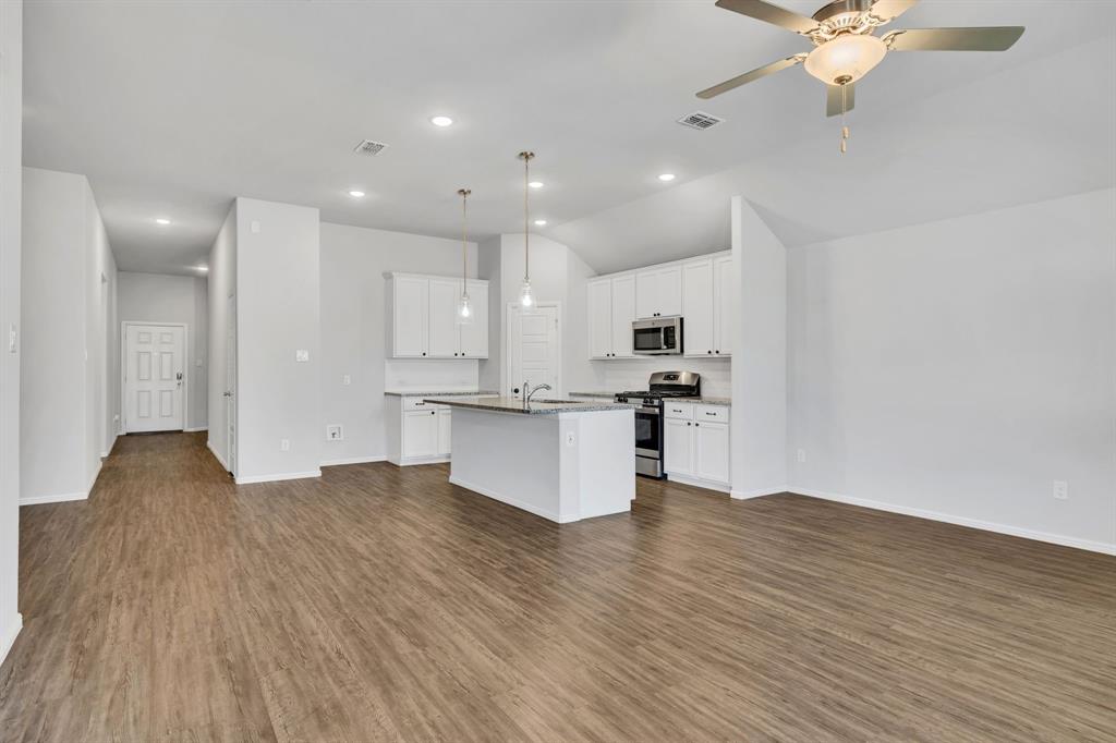 Prairie Rdg Ph 2 - Residential