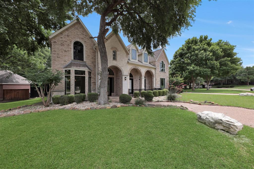 3310 Meadow Wood Drive