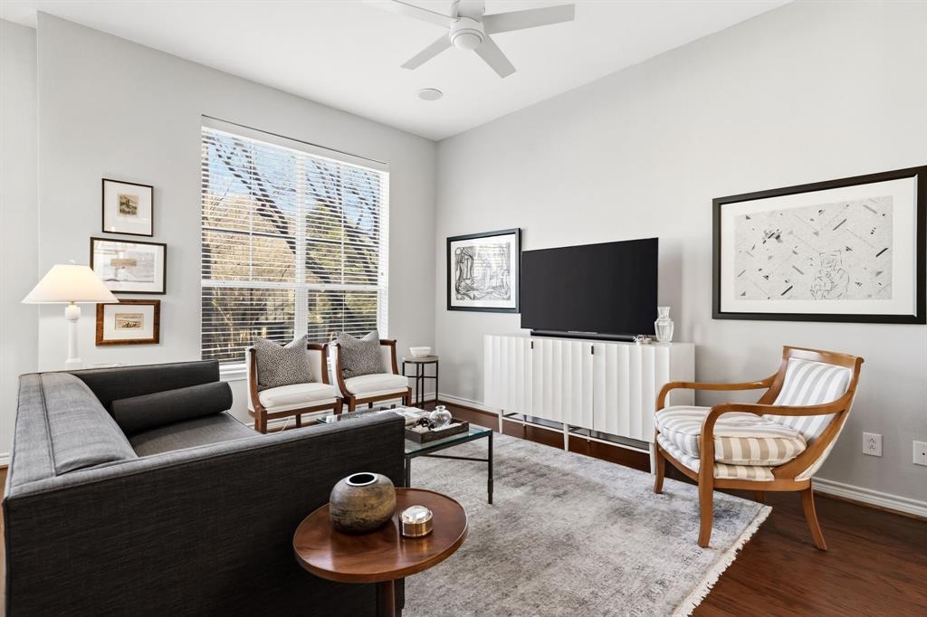 4419 Buena Vista Street 8