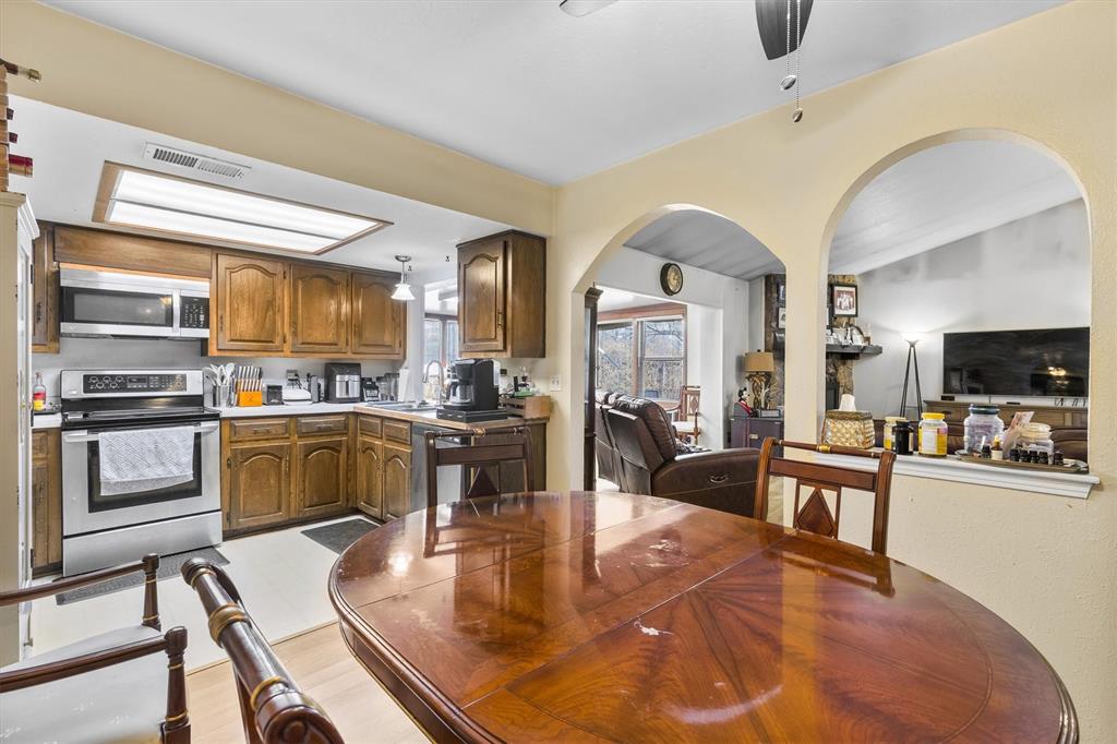 Braeburn Glen Rev - Residential