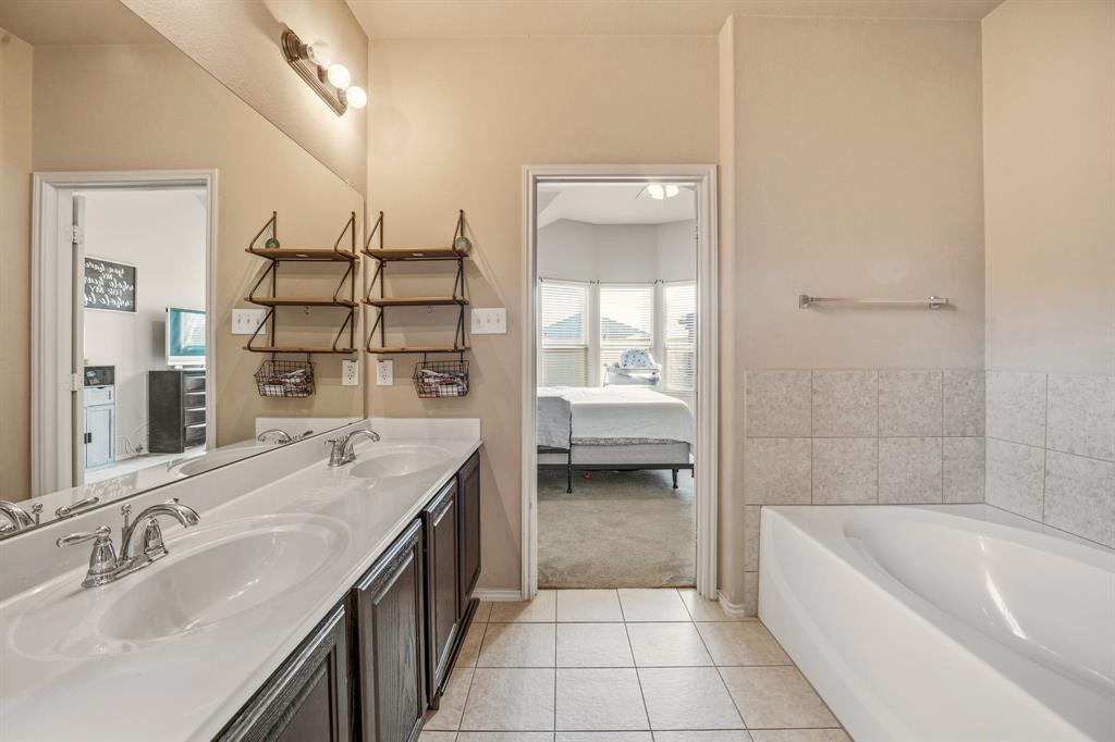 Fossil Park Estates - Residential