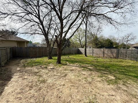 Tiny photo for 4408 Harris Street, Greenville, TX 75401 (MLS # 21210288)