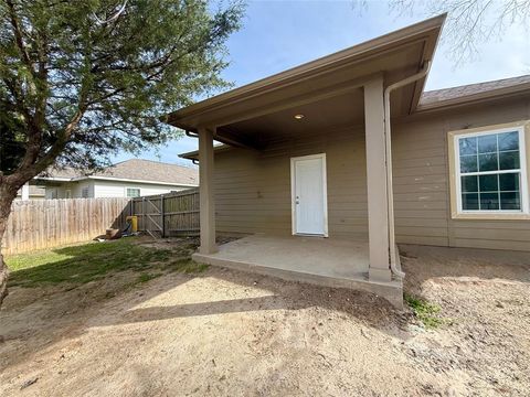 Tiny photo for 4408 Harris Street, Greenville, TX 75401 (MLS # 21210288)