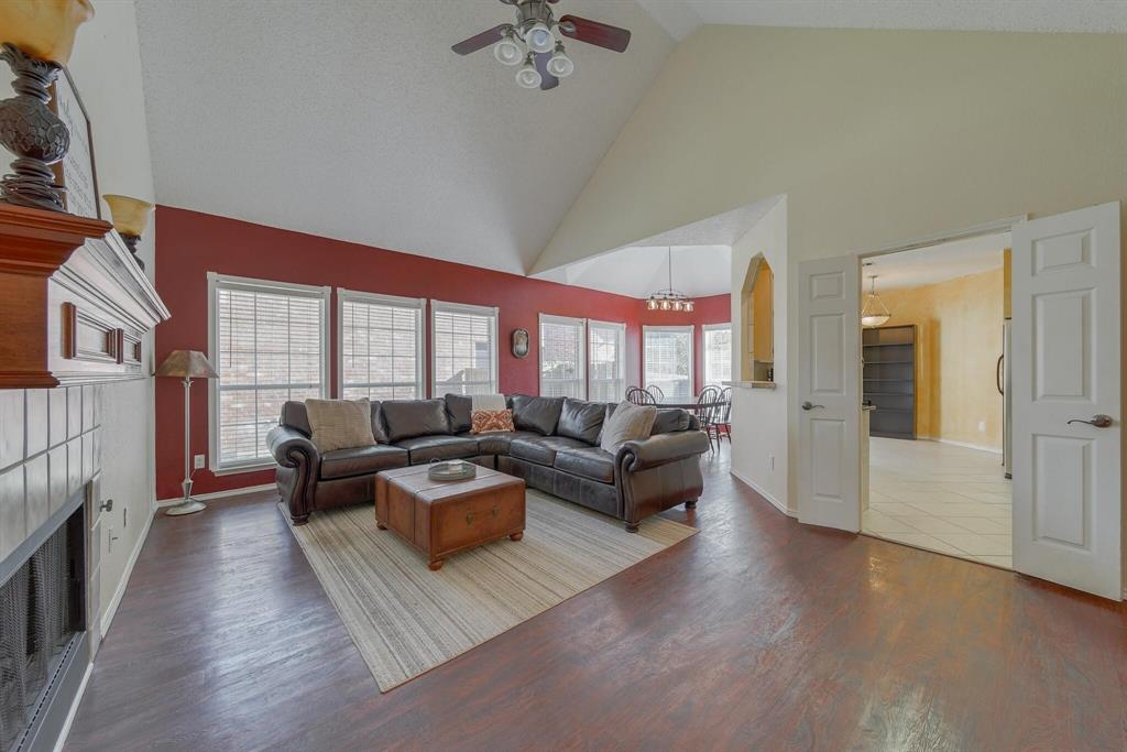 Oaks Of Lake Forest - Residential Lease