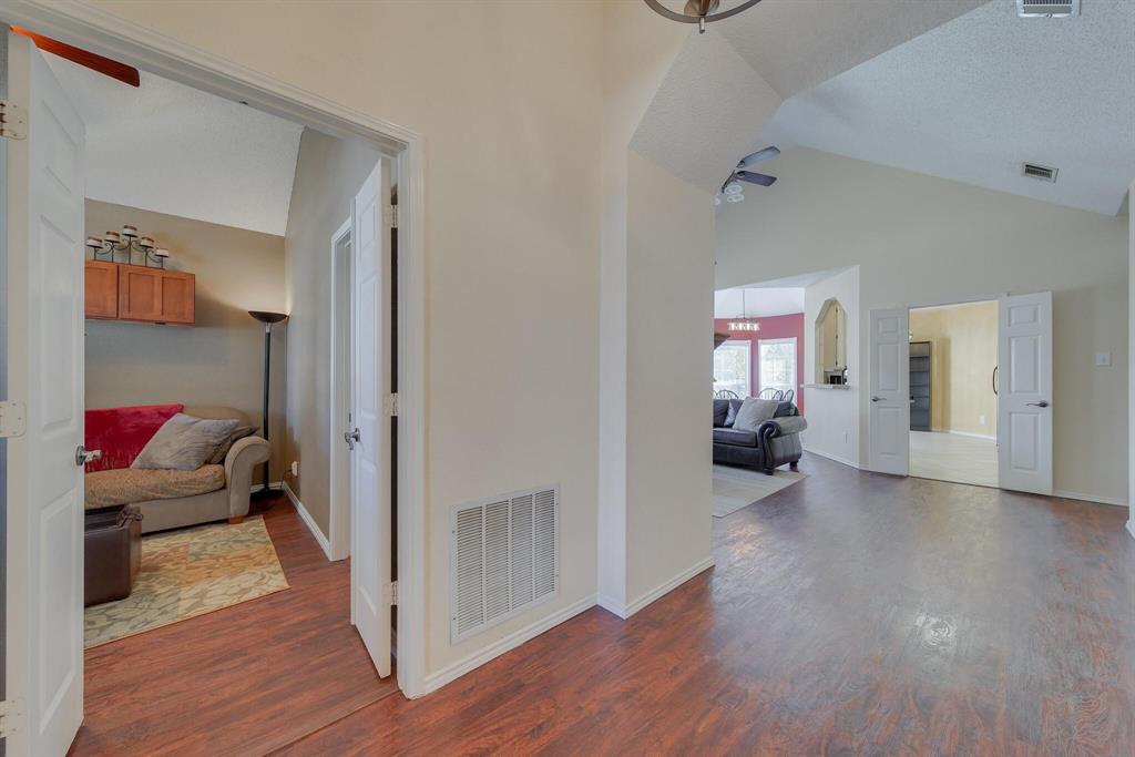 Oaks Of Lake Forest - Residential Lease