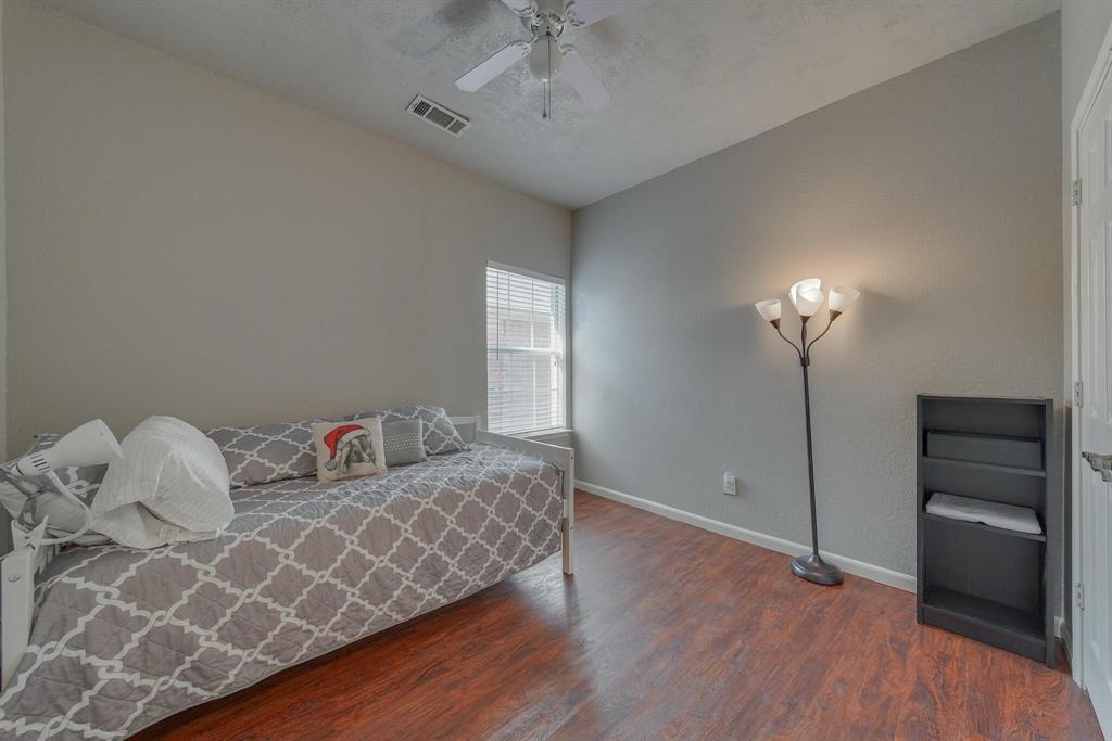 Oaks Of Lake Forest - Residential Lease