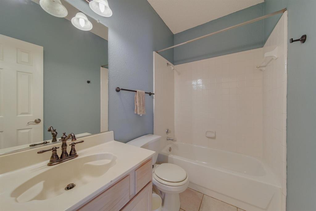 Oaks Of Lake Forest - Residential Lease