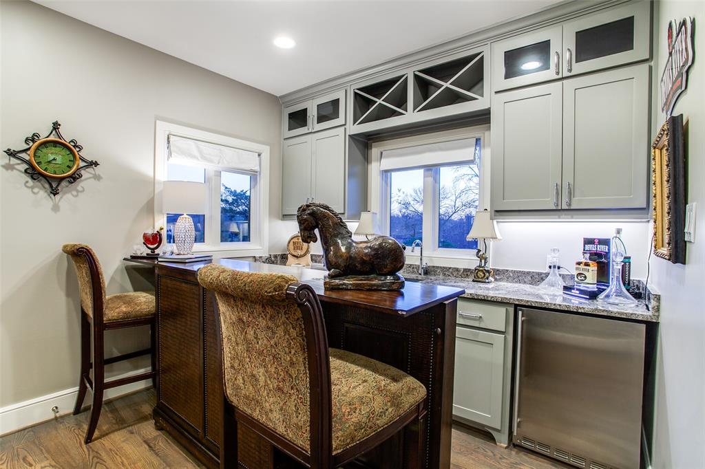 Iris Hollow - Residential