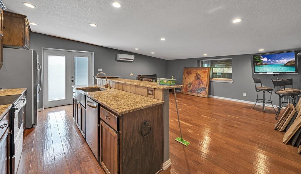 Firewheel Flower - Residential