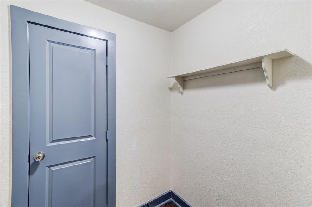 Las Brisas - Residential Income