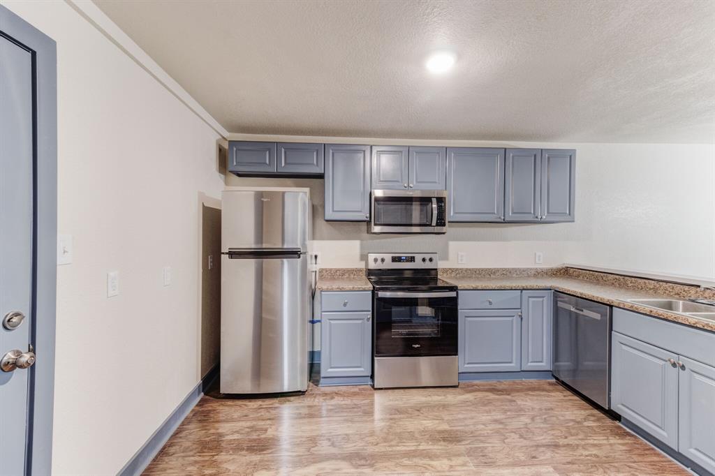 Las Brisas - Residential Income