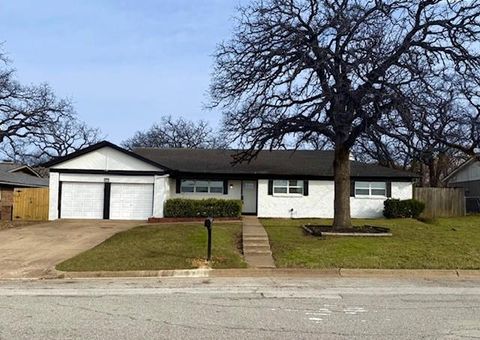 608 Plainview Court, Hurst, TX 76054 - #: 20874154