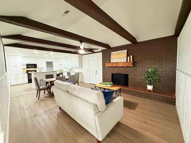 608 Plainview Court