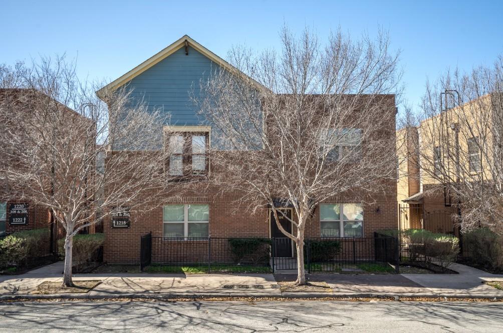 104 College Avenue
