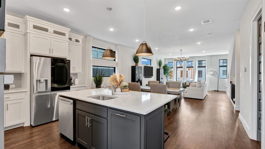 Sapphire Bay - Residential