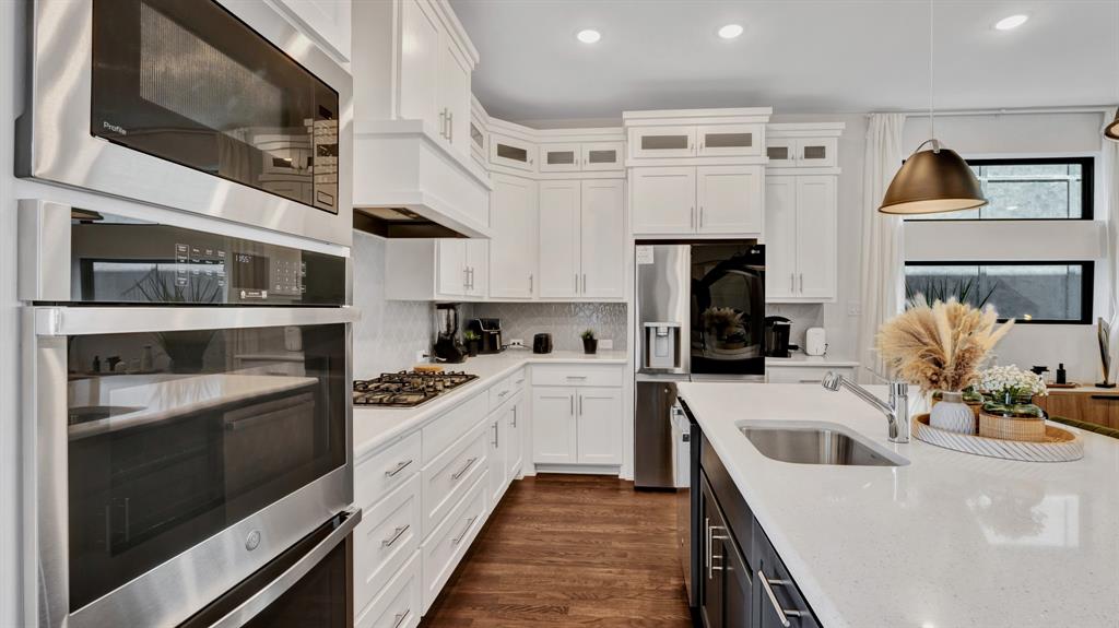 Sapphire Bay - Residential