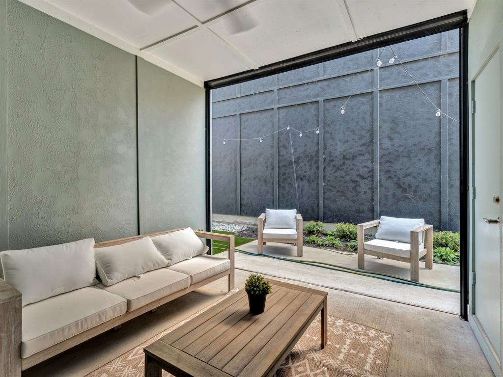 Sapphire Bay - Residential