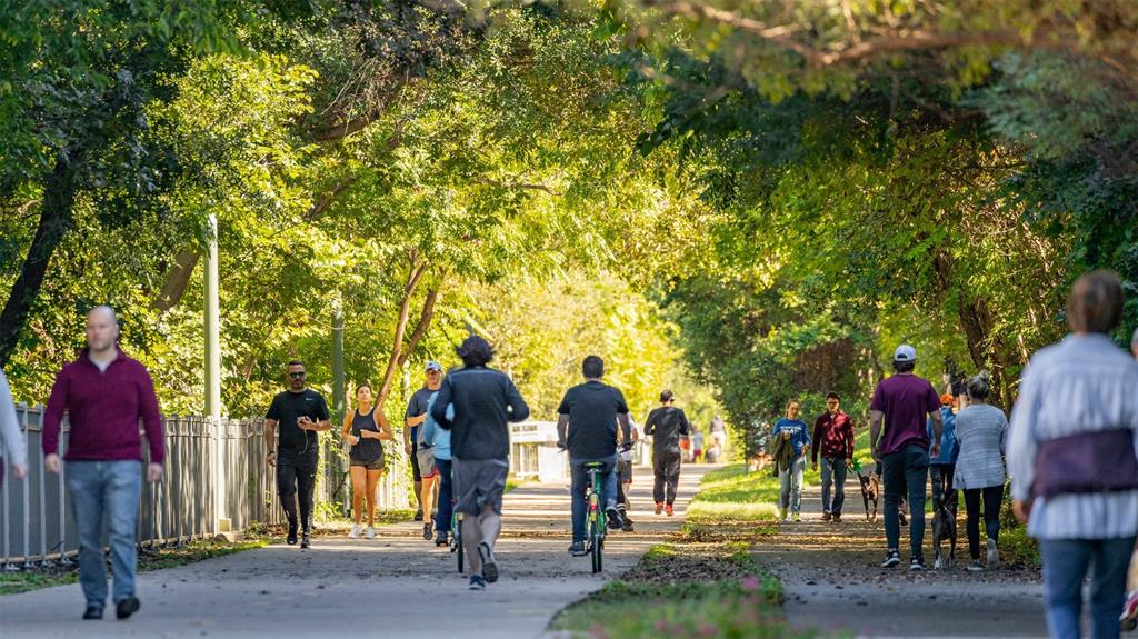 Cole Ave Condo 4229 - Residential Lease