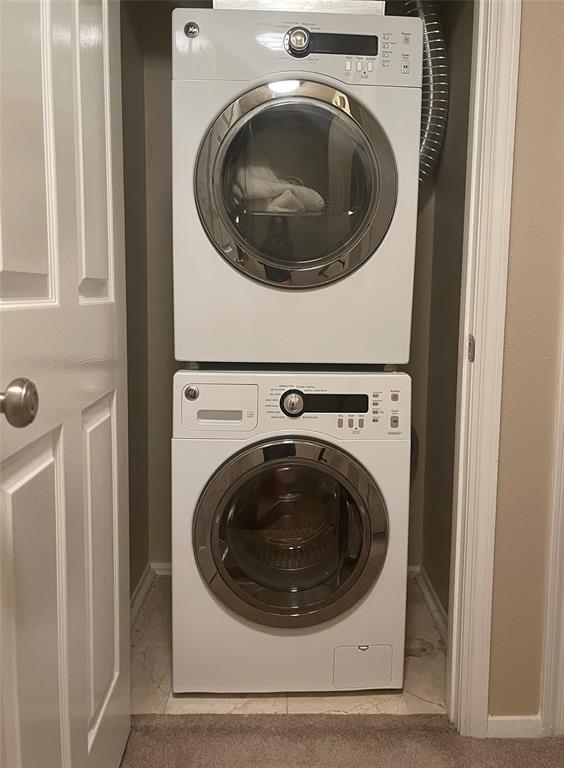 Cole Ave Condo 4229 - Residential Lease