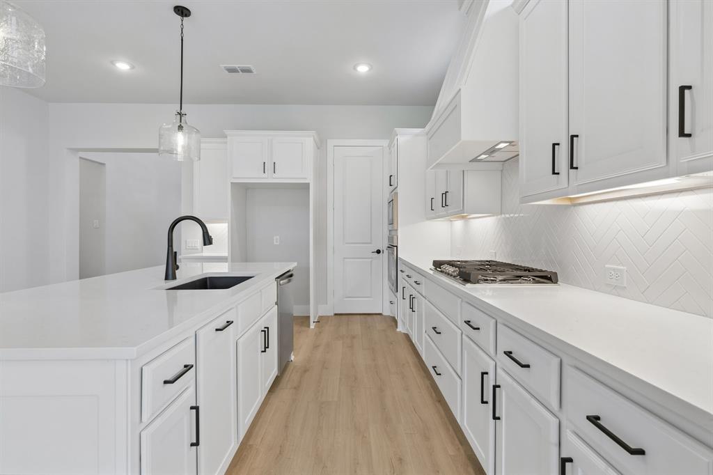 4621 Peary Lane