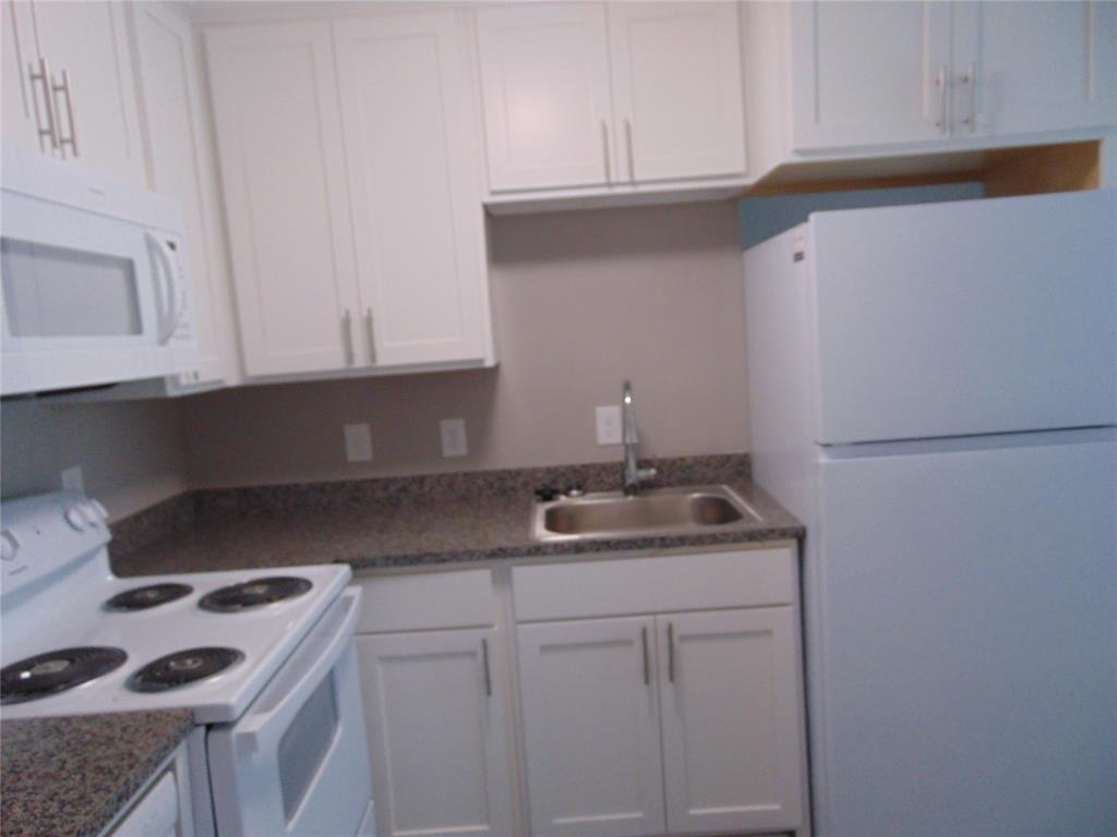 Richland Trace Condo Ph I-Xi - Residential