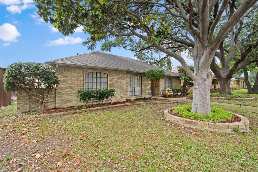 509 Kingsbridge Drive