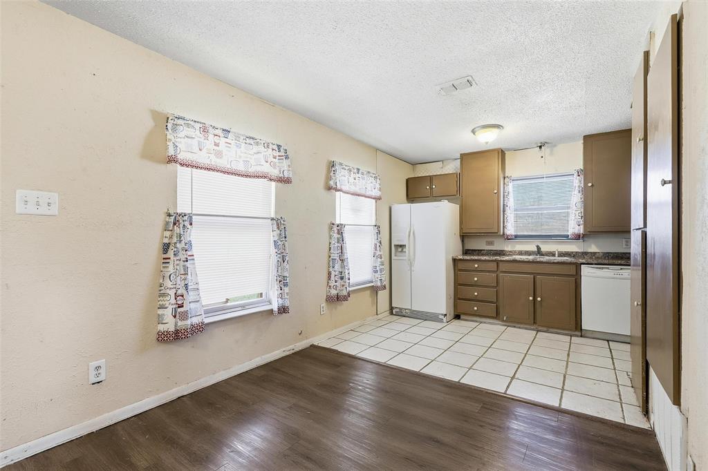 3822 Ragged Rock Court