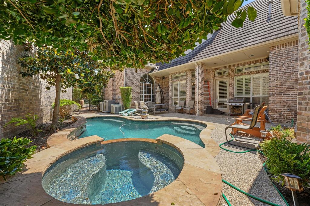 2349 Briar Court