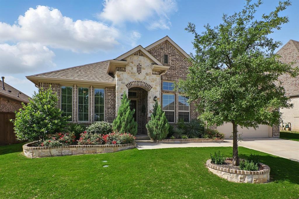 1837 Sebright Trail