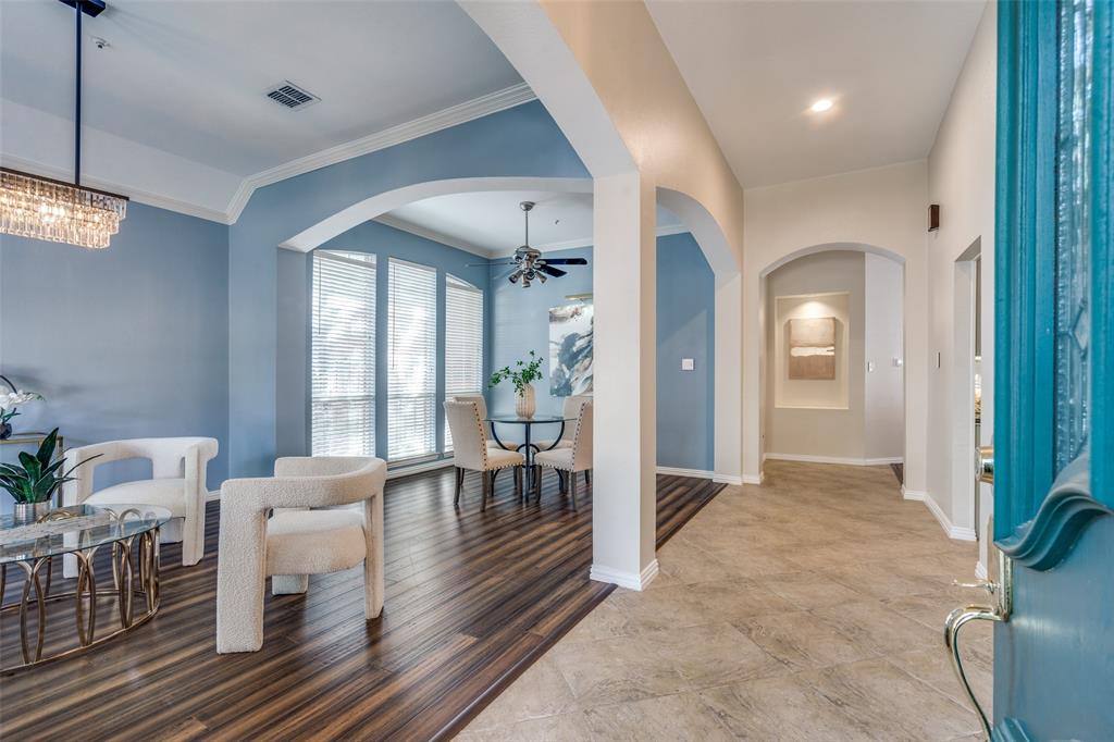 3784 Lakeway Court