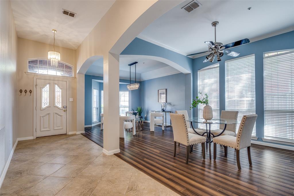3784 Lakeway Court