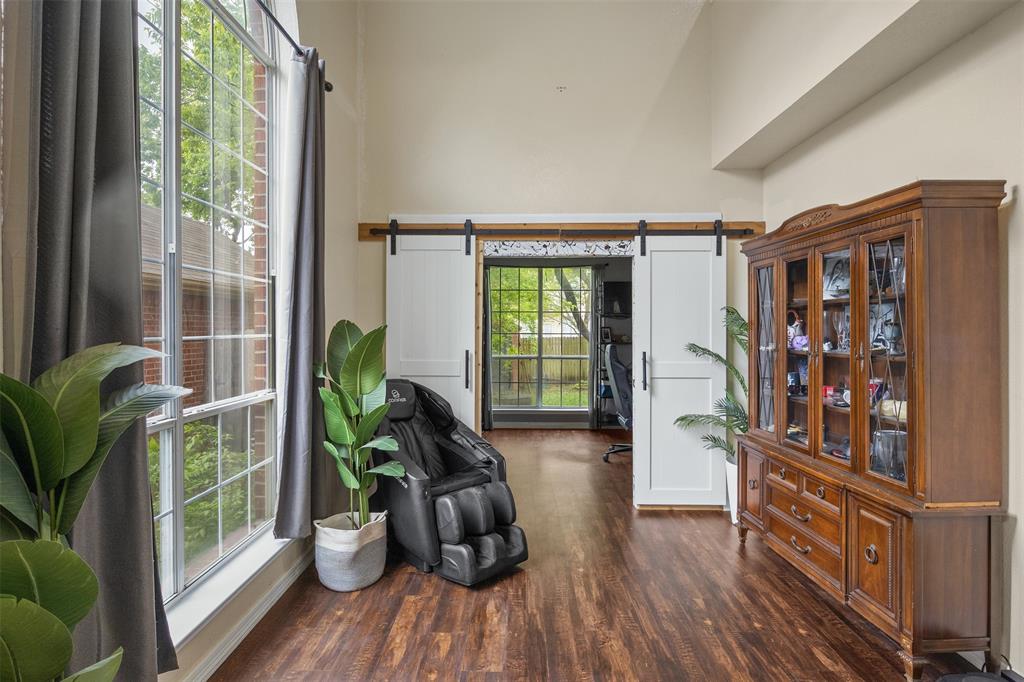 4828 Salmon Run Way