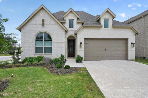 Photo of 3725 Paradise Way, Sherman, TX 75090 (MLS # 21419672)