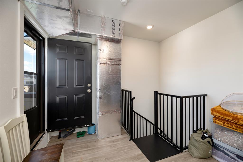 Roseland Patios - Residential Lease