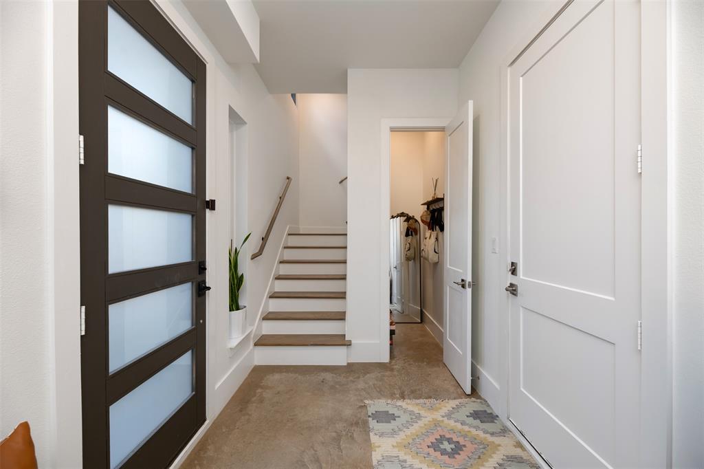 Roseland Patios - Residential Lease