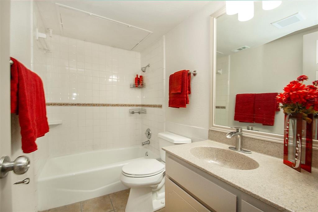 Freeman Irving Heights - Residential