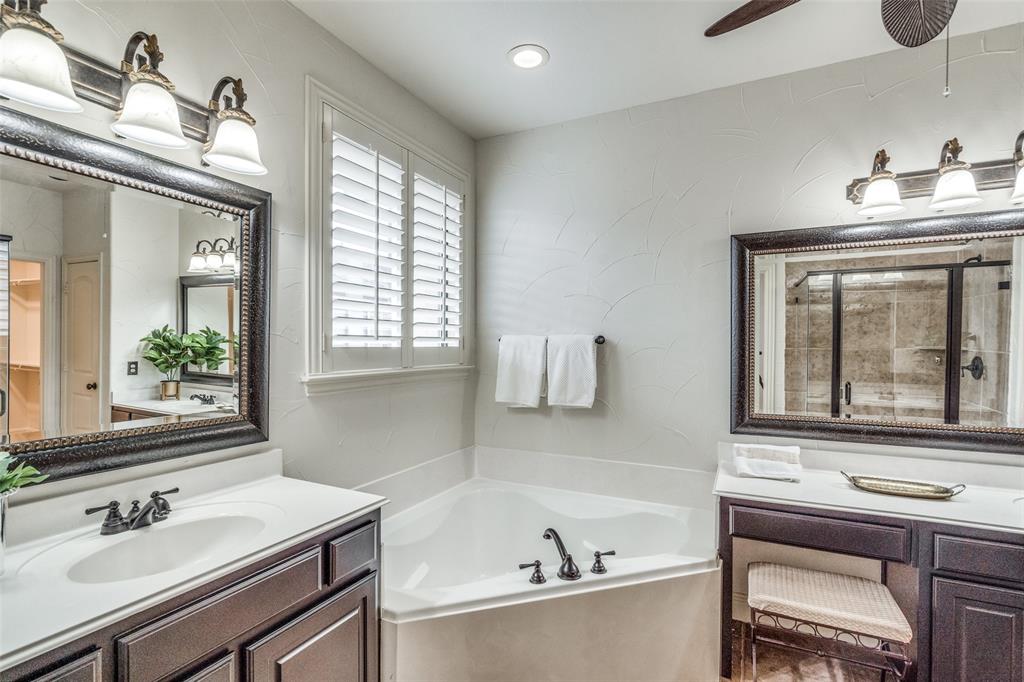 Town Homes At Legacy Town Center The - Residential Lease