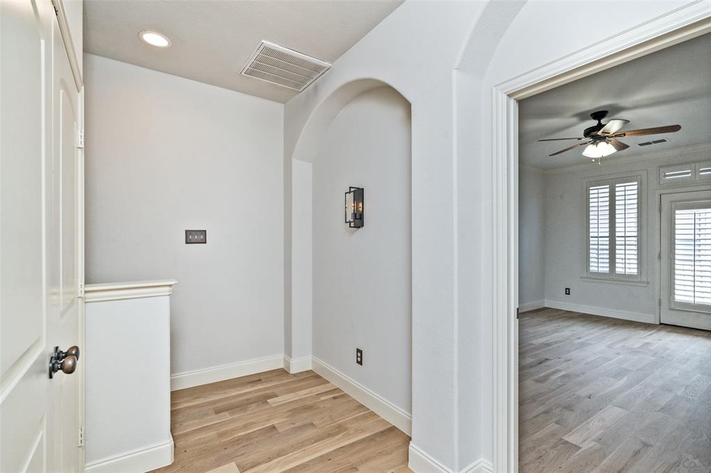 Town Homes At Legacy Town Center The - Residential Lease