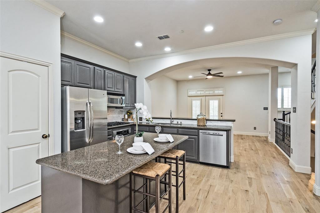 Town Homes At Legacy Town Center The - Residential Lease