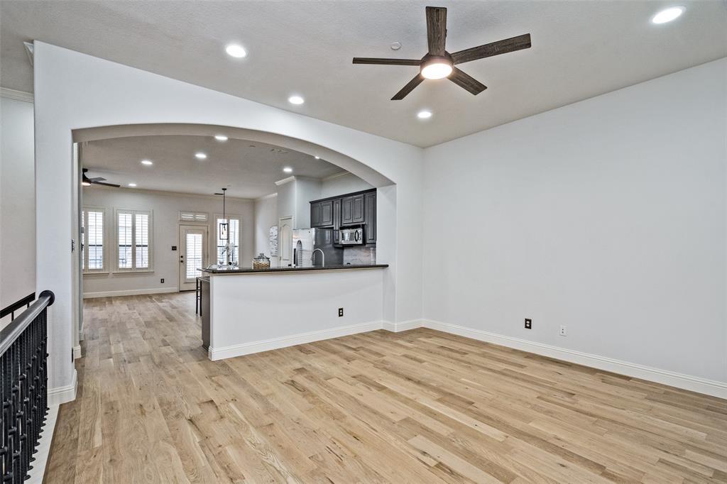 Town Homes At Legacy Town Center The - Residential Lease